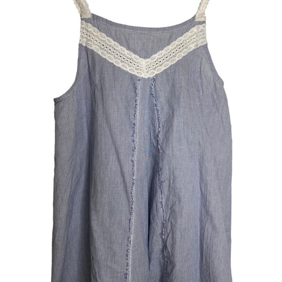 Buckle White Crow Blue Striped Lace Neck Raw Hem Tank Top Women’s Small New NWT - Picture 3 of 9